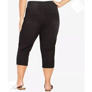 AVENUE Denim Butter pull on Jeans Black crop Size 14 NWT